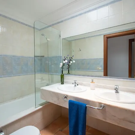 Blancazul Cala Azul 公寓